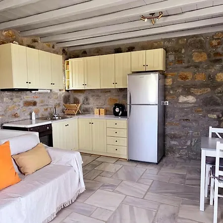 Villa Rock Serifos Town